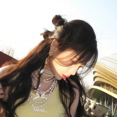 树林里的夫妻